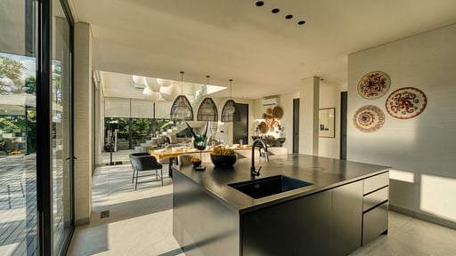 Villa Amara - CELO studio Cuisine