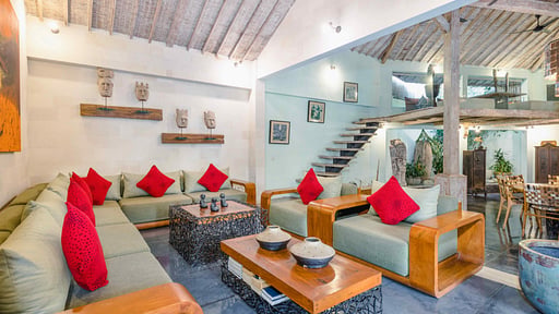 Villa Cinta Damai Salon 1