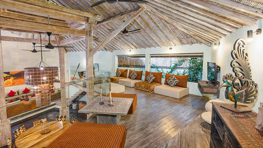 Villa Cinta Damai Salon 2