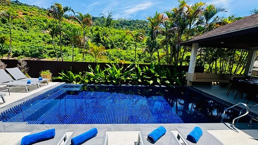 Villa Crystal Nai Harn Бассейн