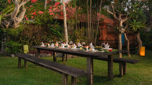 Villa Desa Roro Estate Dining area 2