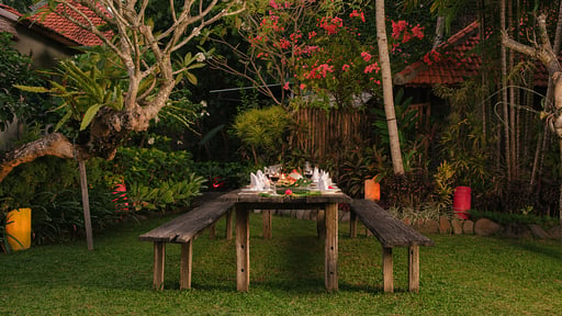 Villa Desa Roro Estate Dining area 2