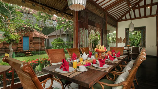 Villa Desa Roro Estate Dining area 1