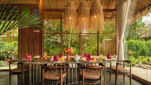 Villa Desa Roro Estate Dining area 4