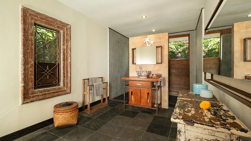 Villa Desa Roro Estate Bedroom 2