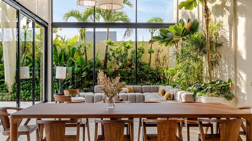 Villa Endana Dining area