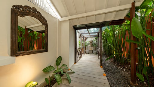Villa Hangat Schlafzimmer 1