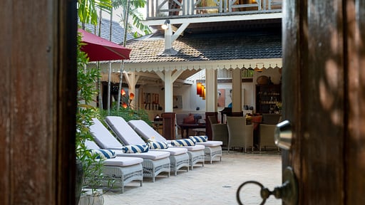 Villa Hangat Andere