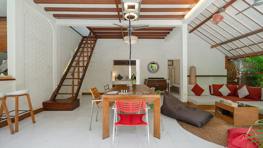Villa Hari Dining area