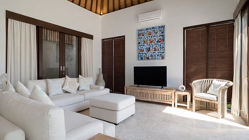 Villa Hibiscus Sanur Living room