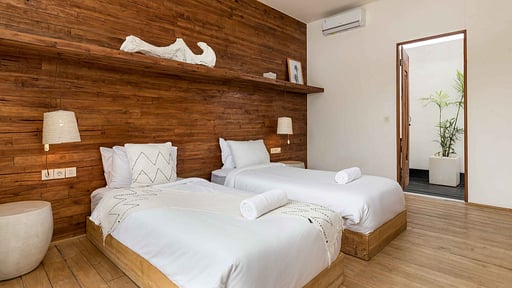 Villa Ikebana Bedroom 2