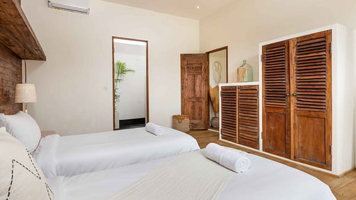 Villa Ikebana Bedroom 2