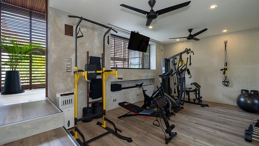 Villa Jumat Gym