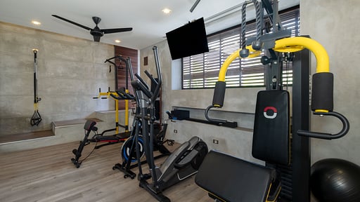 Villa Jumat Gym