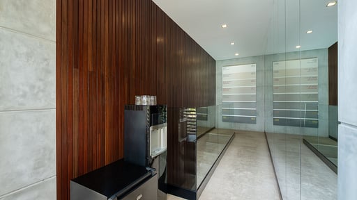 Villa Jumat Others
