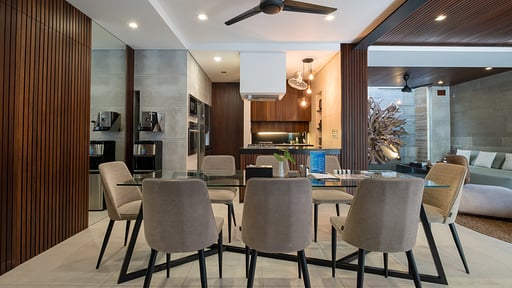 Villa Kamis Dining area