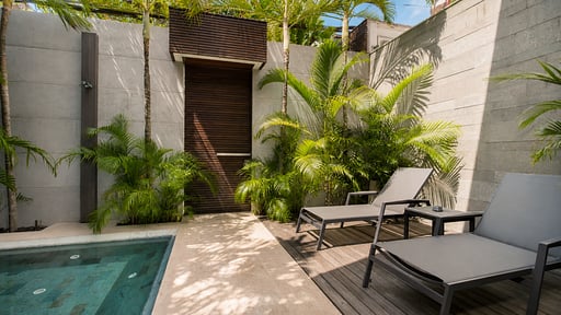 Villa Kamis Others