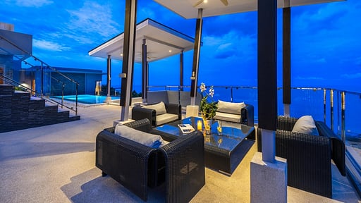 Villa Karpe Diem Rooftop lounge