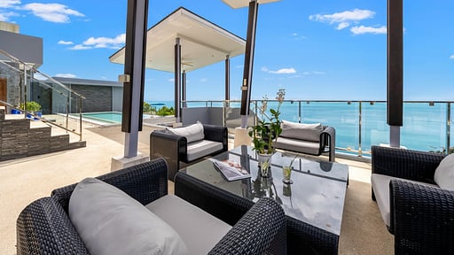 Villa Karpe Diem Rooftop lounge