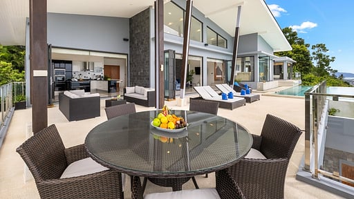Villa Karpe Diem Rooftop lounge