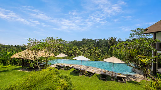 Villa Kembang Swimming pool 1