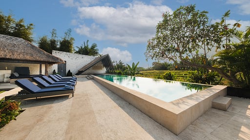 Villa Kubu Dewi Sri Kolam renang