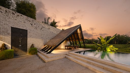 Villa Kubu Dewi Sri Kolam renang