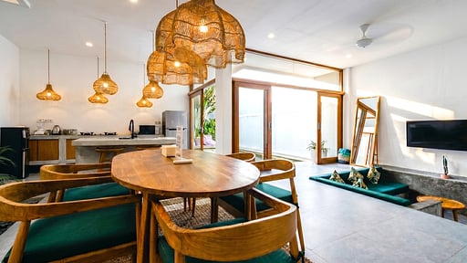 Villa Kulibul Dining area