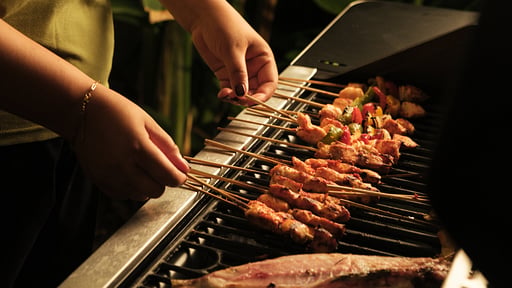 Villa Latima BBQ equipment