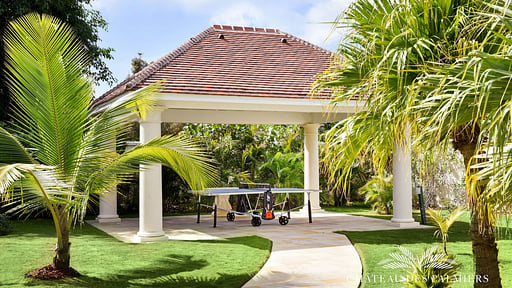 Villa Le Chateau Des Palmiers Table tennis