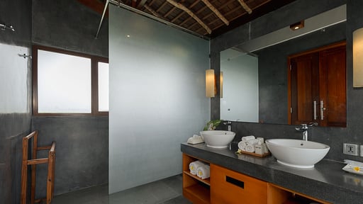 Villa Lingkar Bedroom 1