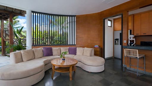 Villa Lingkar Living room