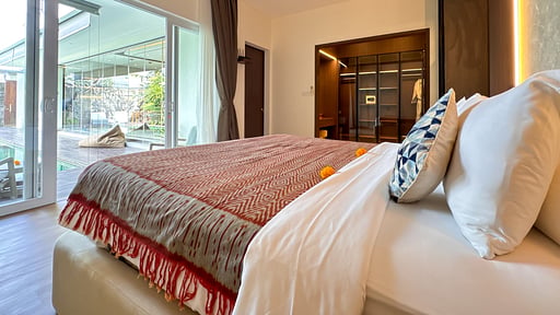 Villa Louis Bedroom 1