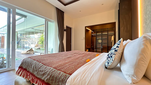 Villa Louis Bedroom 1
