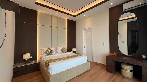 Villa Louis Bedroom 4