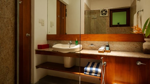 Villa Maggona Bedroom 1