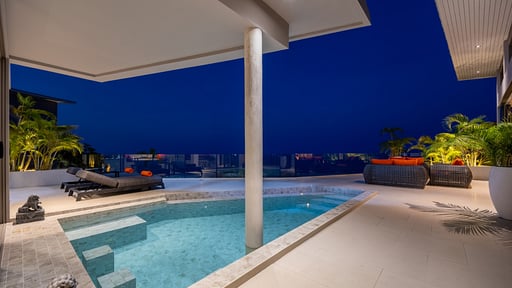 Villa Maji Piscina