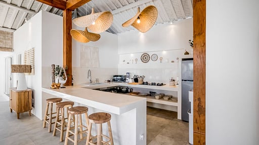Villa Makena & Passion Kitchen 2