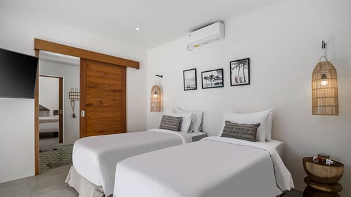 Villa Makena & Passion Bedroom 2