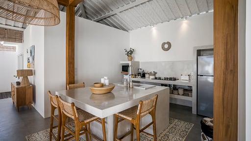 Villa Makena & Passion Kitchen 1