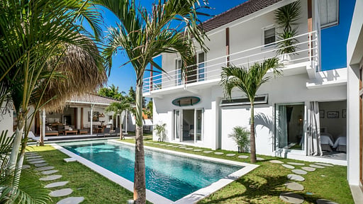 Villa Makena & Passion Swimming pool 1