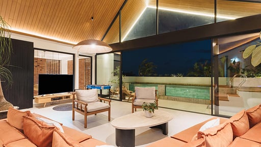 Makia Penthouse Living room