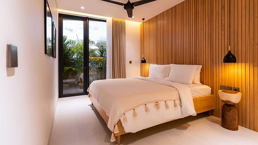 Makia Penthouse Bedroom 3