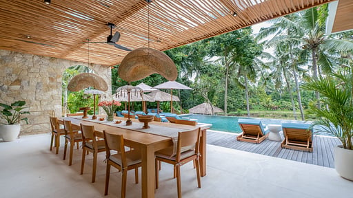 Villa Mandali Ubud Dining area