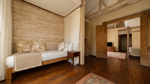 Villa Mannao Bedroom 1