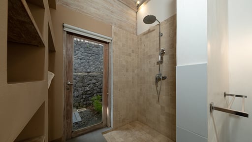 Villa Mannao Bedroom 2