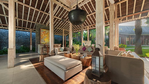 Villa Mannao Living room 1