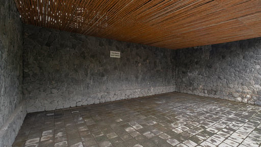 Villa Mannao Parking areas