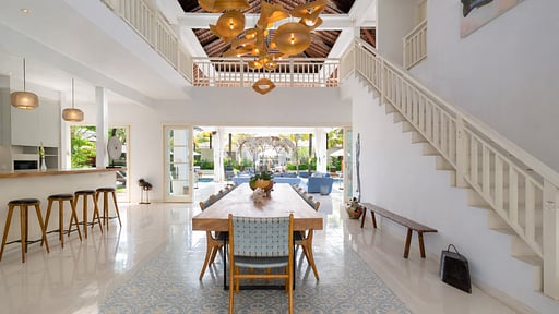 Villa Marang Dining area