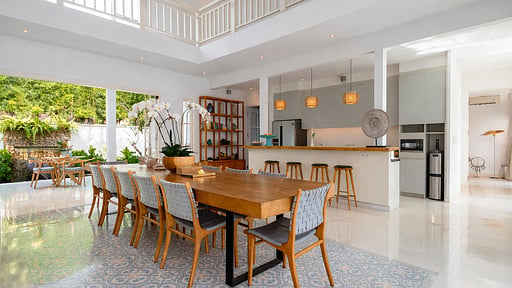 Villa Marang Dining area